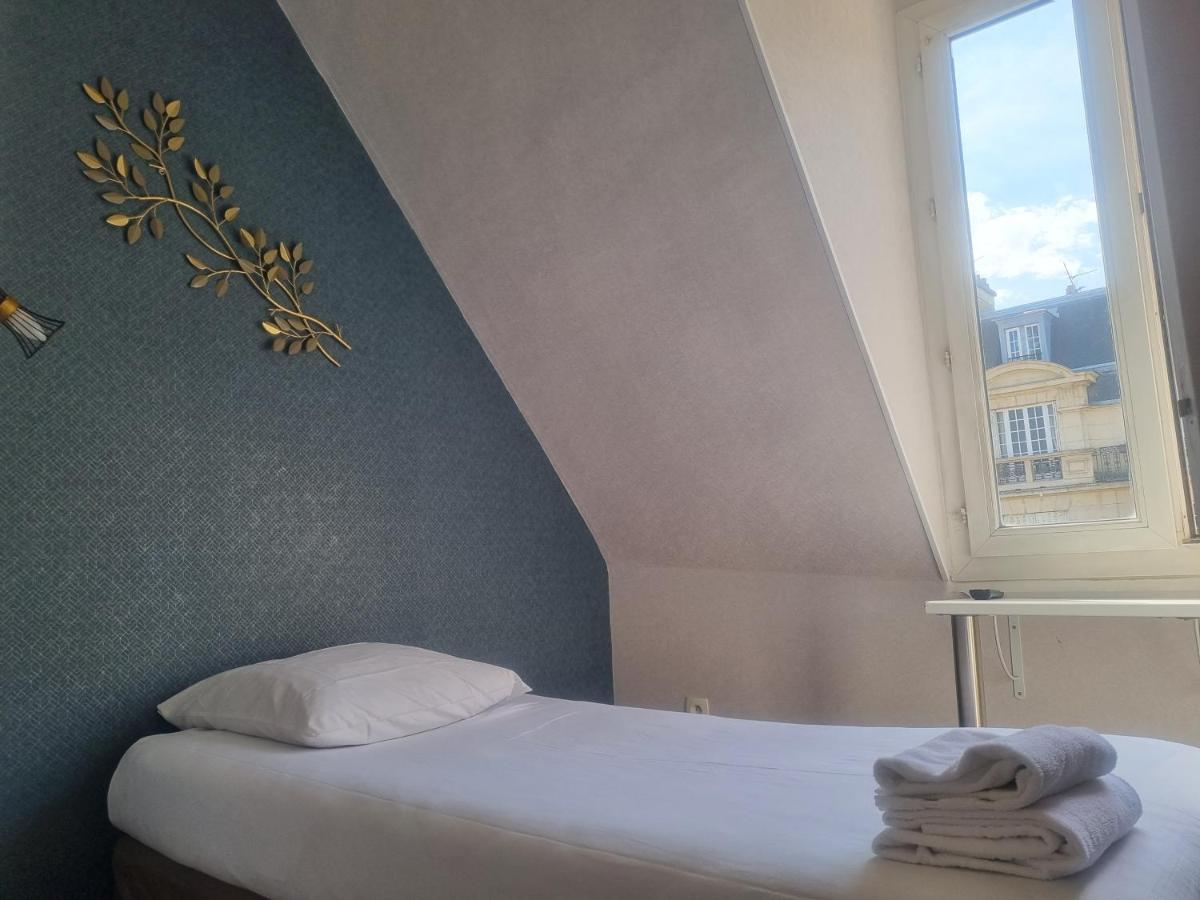 Eiffel Kensington 2* Parijs